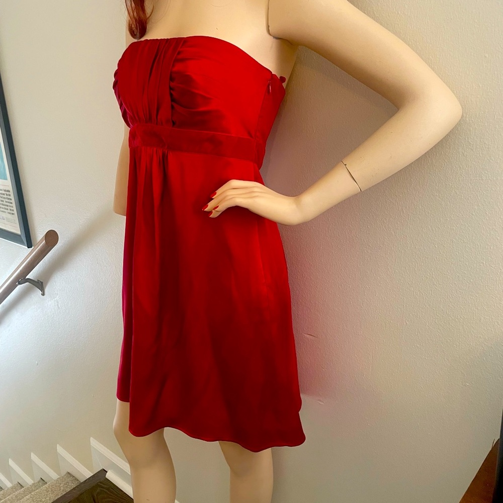 Banana Republic Red strapless dress